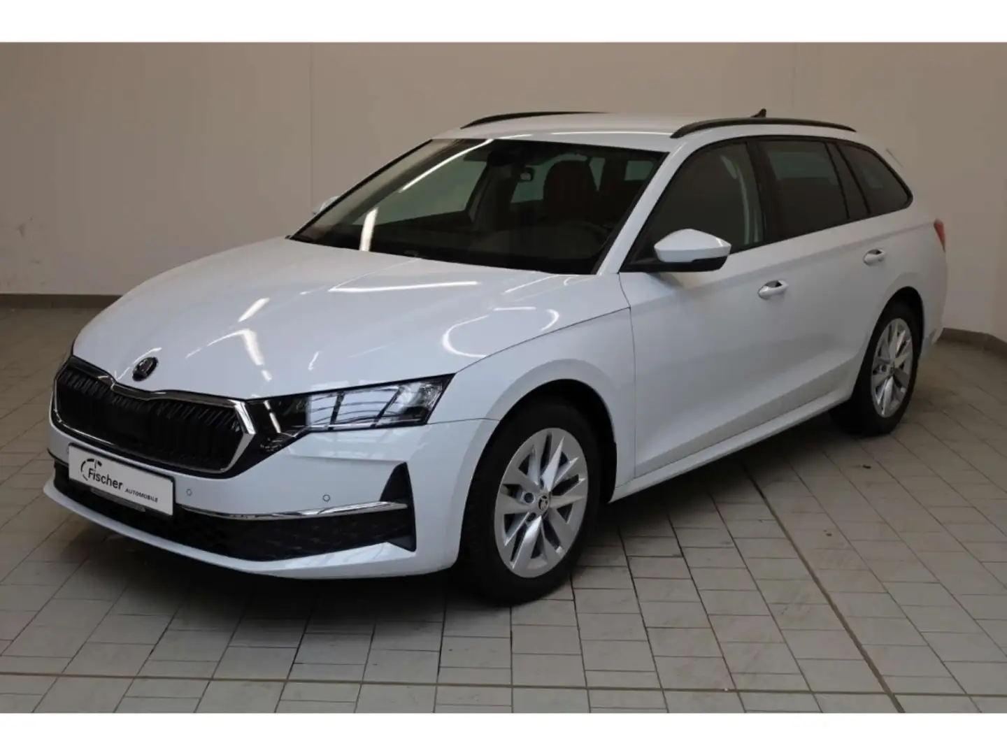 Skoda Octavia Combi 1.5 TSI e-TEC Selection Weiß - 2