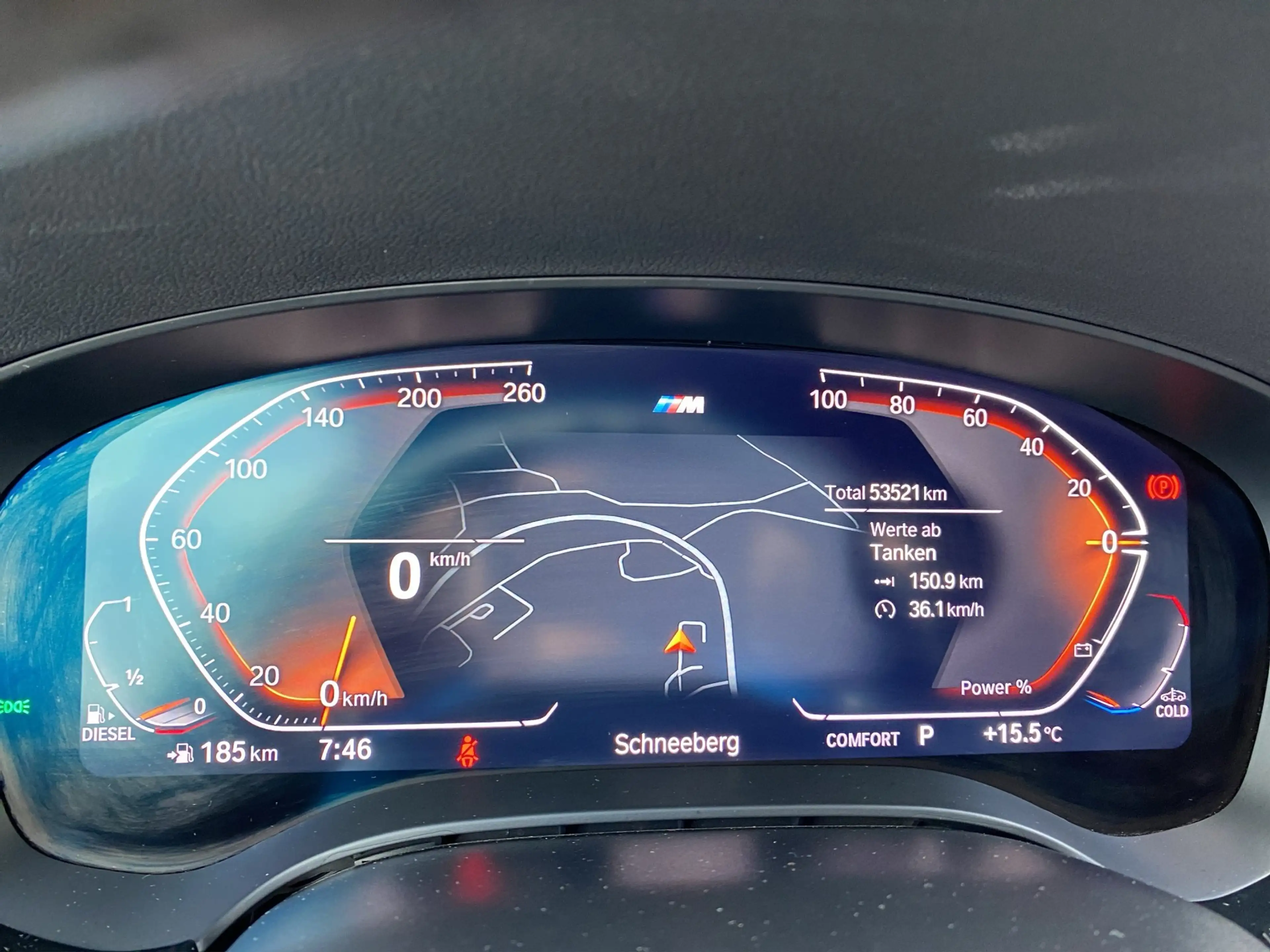BMW 530 d Touring ///M-Sport LED Luftfed. PanoSD AHK — photo 15