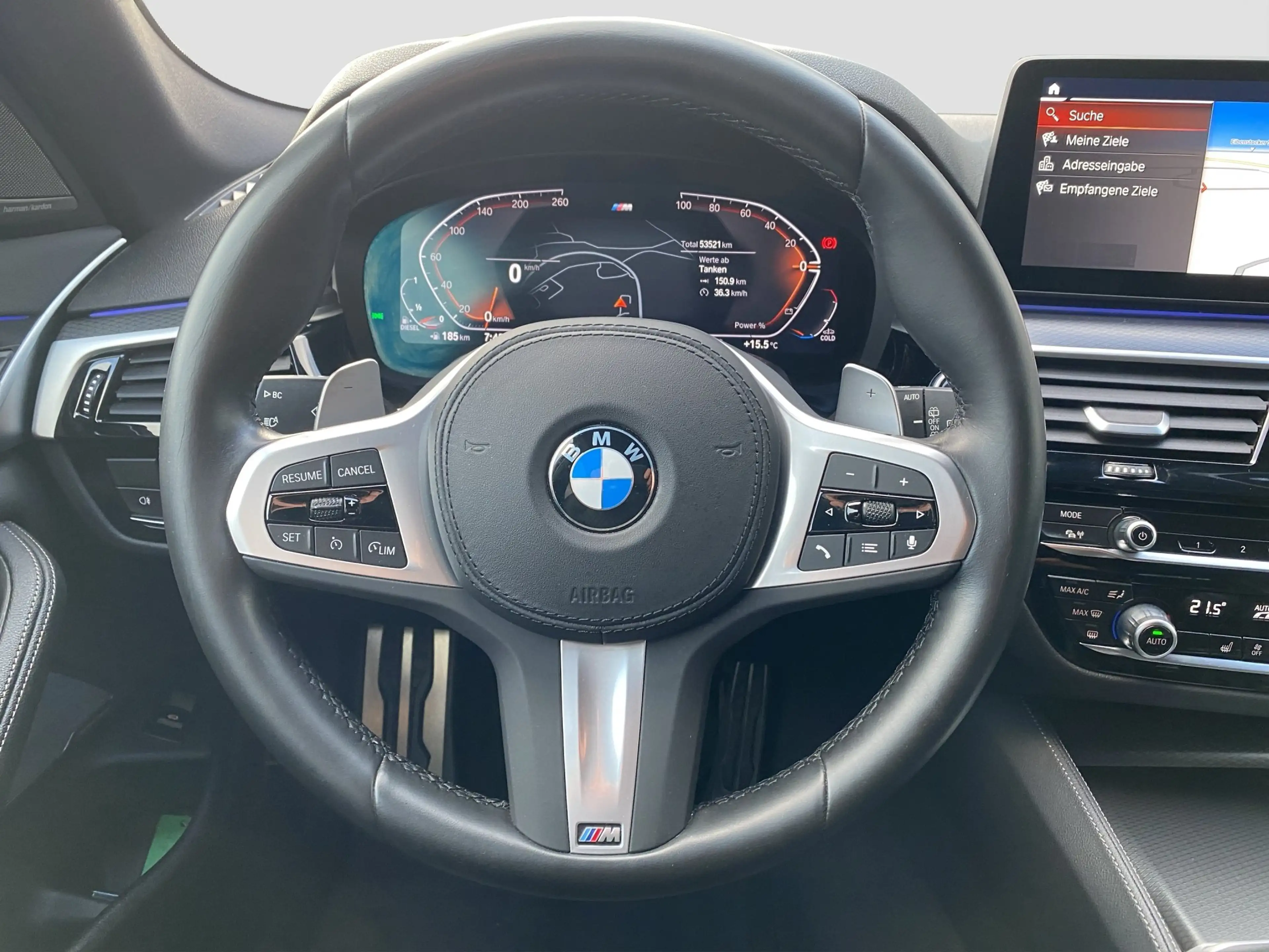 BMW 530 d Touring ///M-Sport LED Luftfed. PanoSD AHK — photo 13