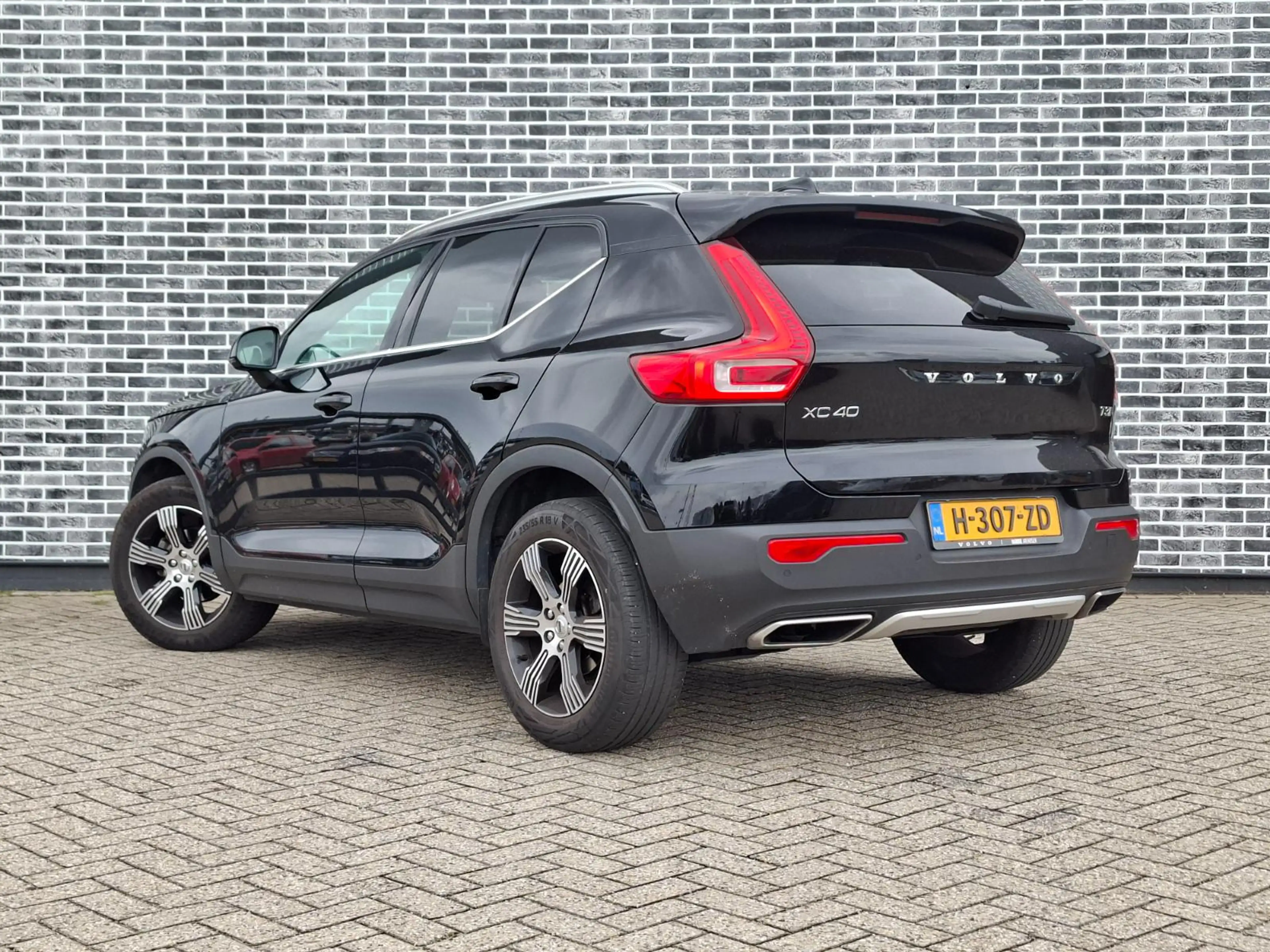 Volvo XC40 1.5 T3 Inscription | Trekhaak | Panoramadak | Acht — photo 4