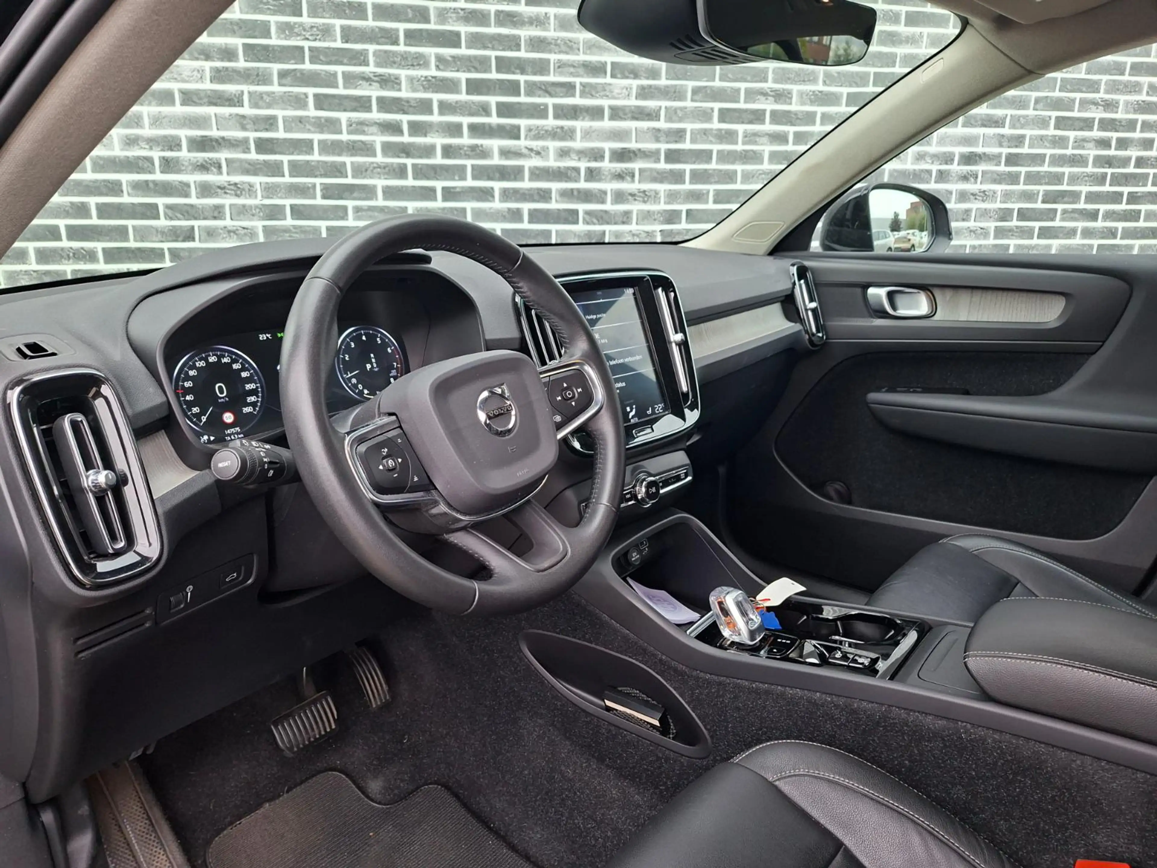 Volvo XC40 1.5 T3 Inscription | Trekhaak | Panoramadak | Acht — photo 5