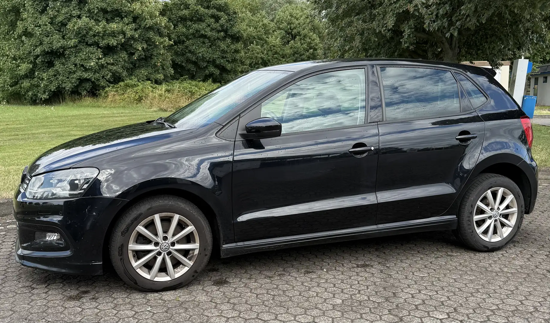 Volkswagen Polo Highline BMT/Start-Stopp Schwarz - 2