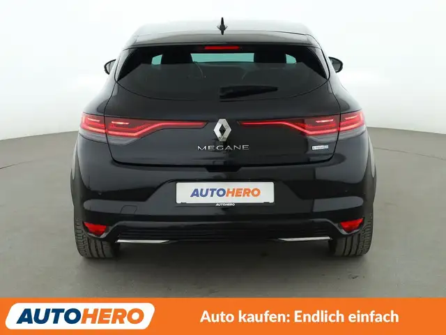 Renault Megane view 5