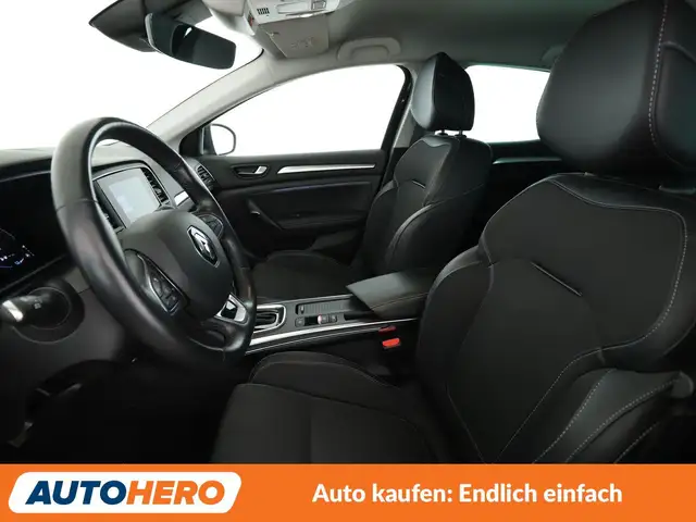 Renault Megane view 10