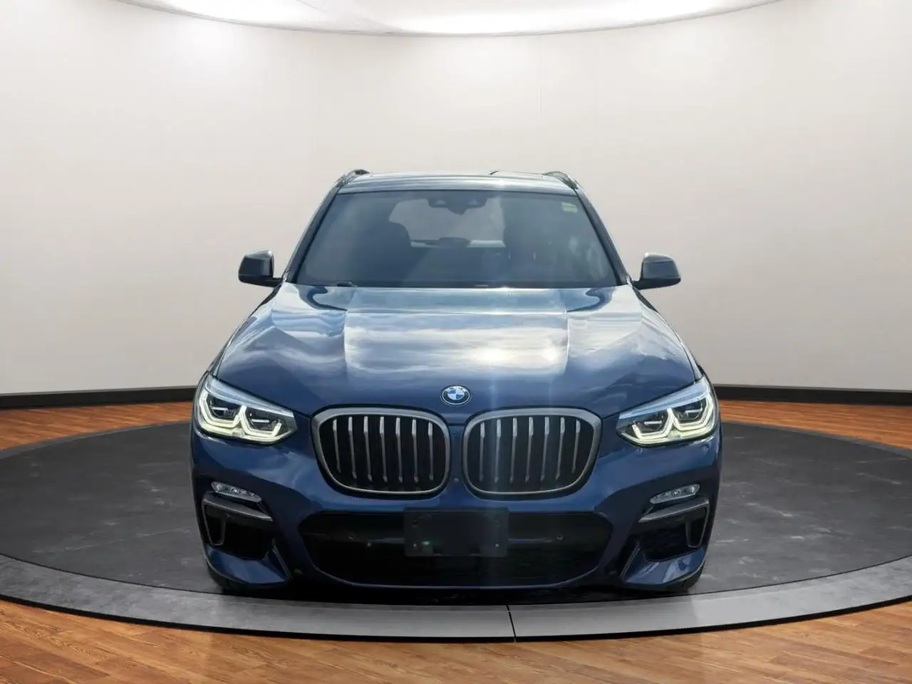 BMW X3 снимка BMW X3