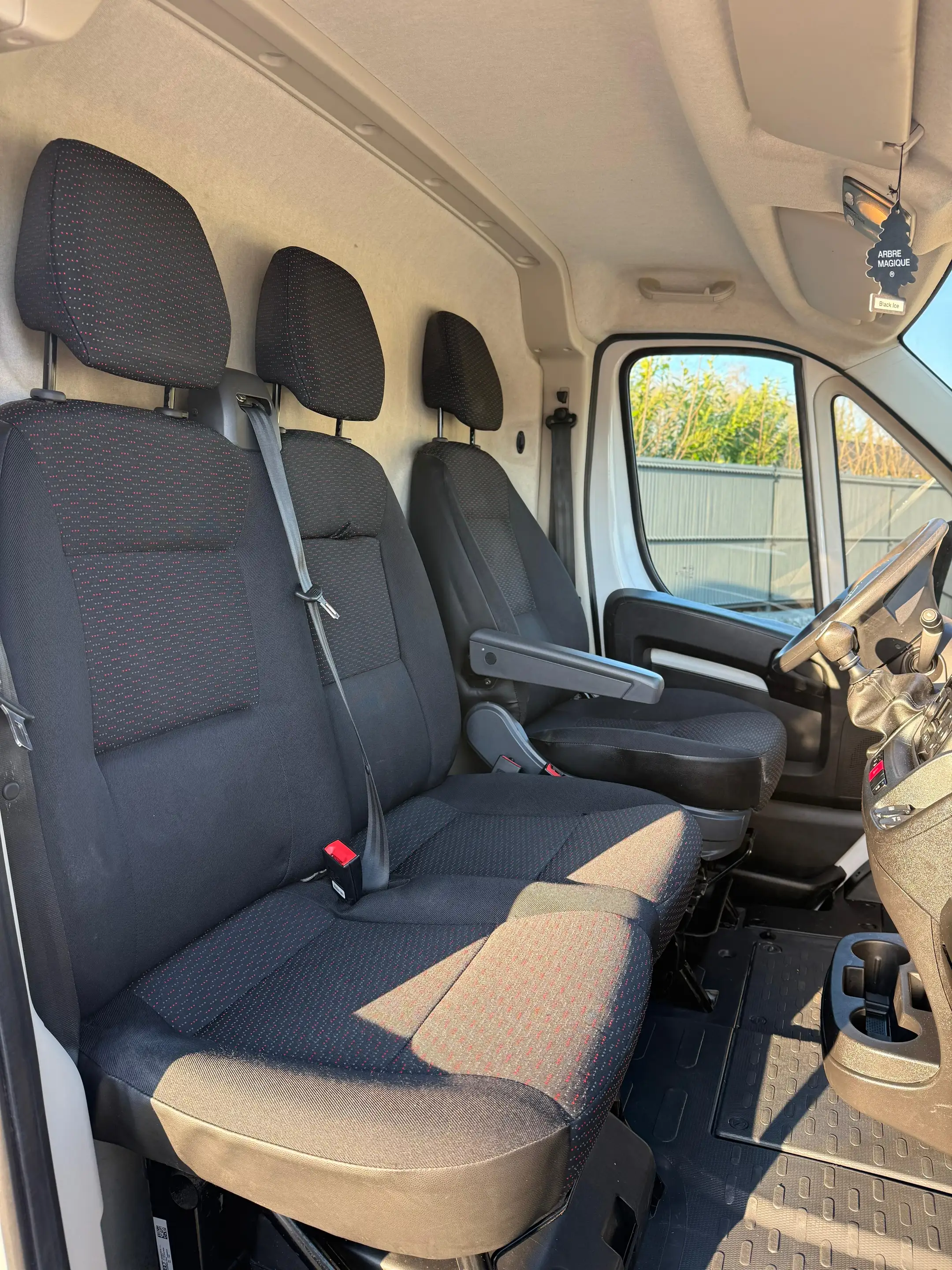 Opel Movano 2.2 Turbo D L3H2 Light S/S (EU6.4) — photo 11