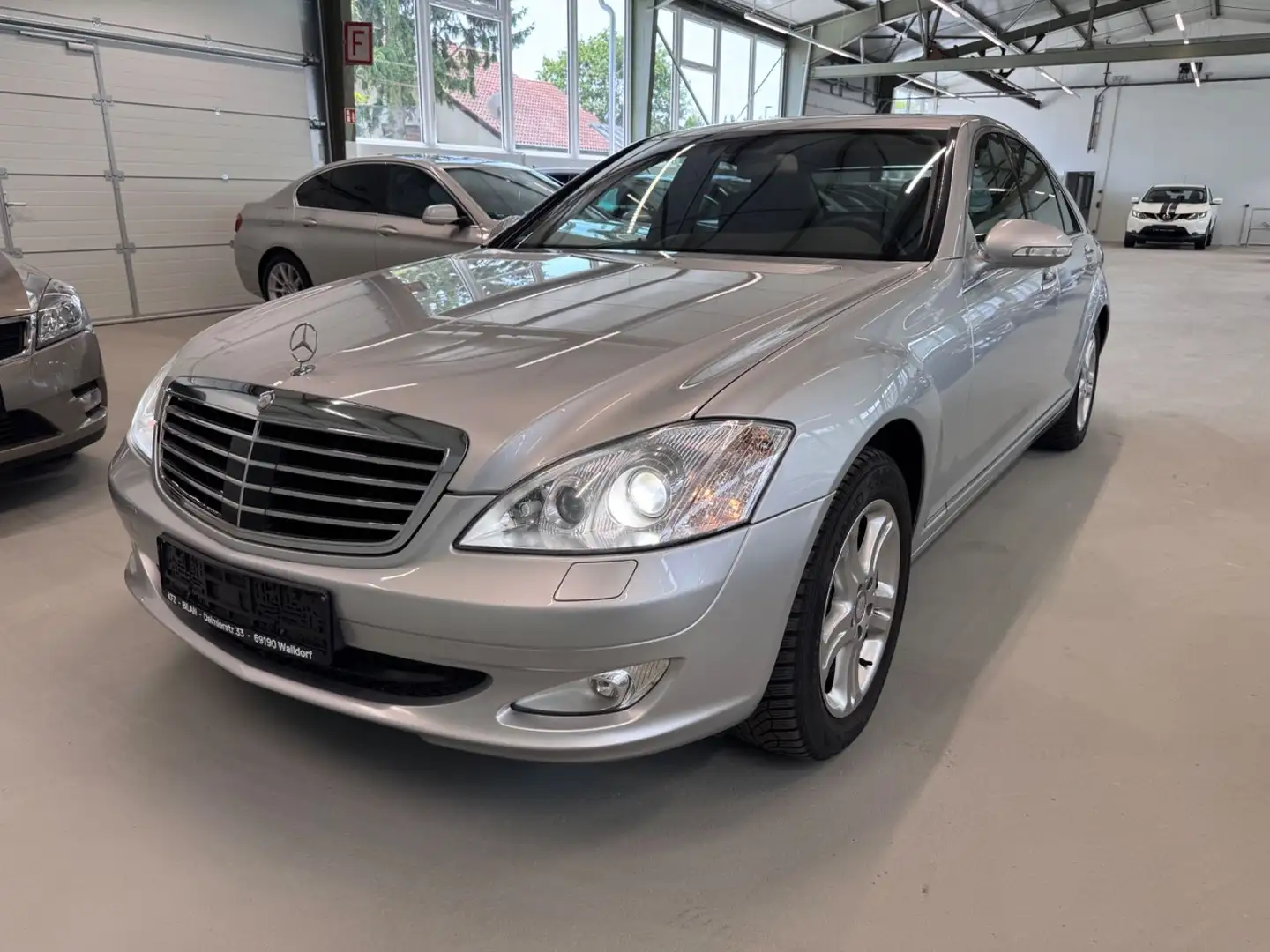 Mercedes-Benz S 350 Memory Night Distronic Bi-Xenon srebrna - 1