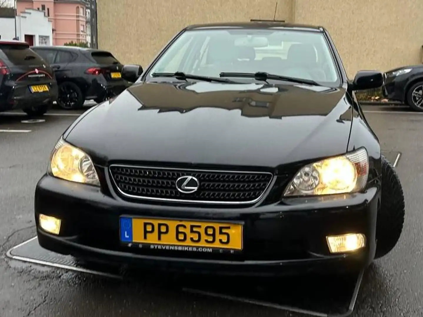 Lexus IS 200 IS 200 SportCross Schwarz - 1