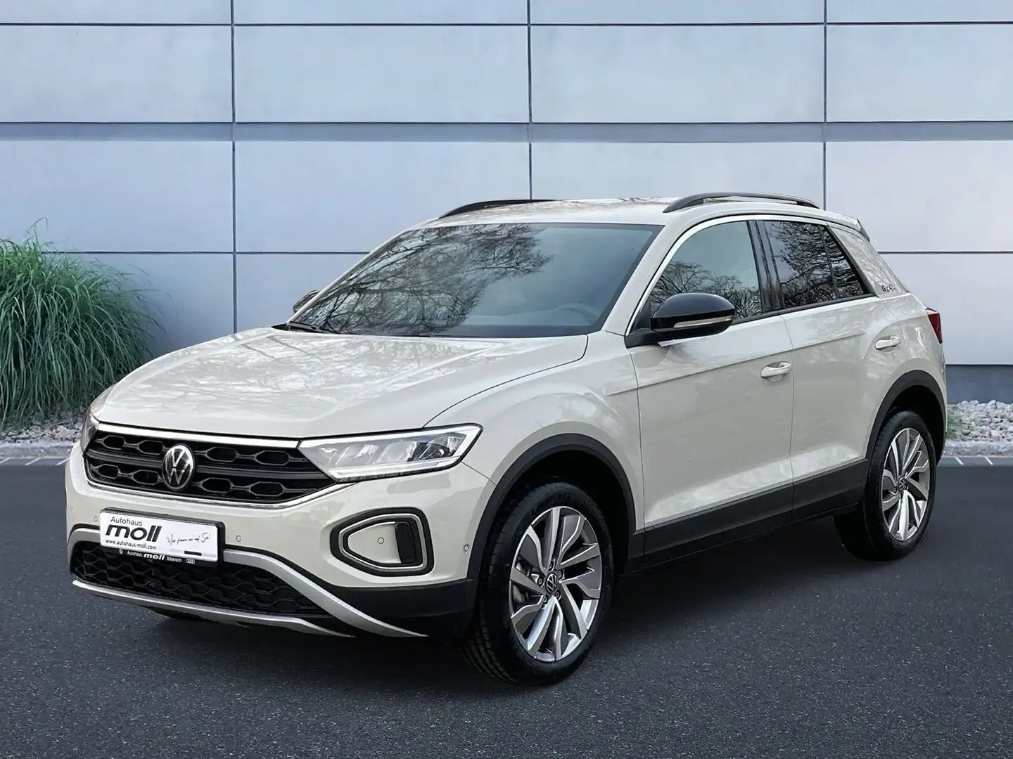 Volkswagen T-Roc Goal 1.0 l TSI OPF 85 kW (116 PS) 6-Gang Gris - 1