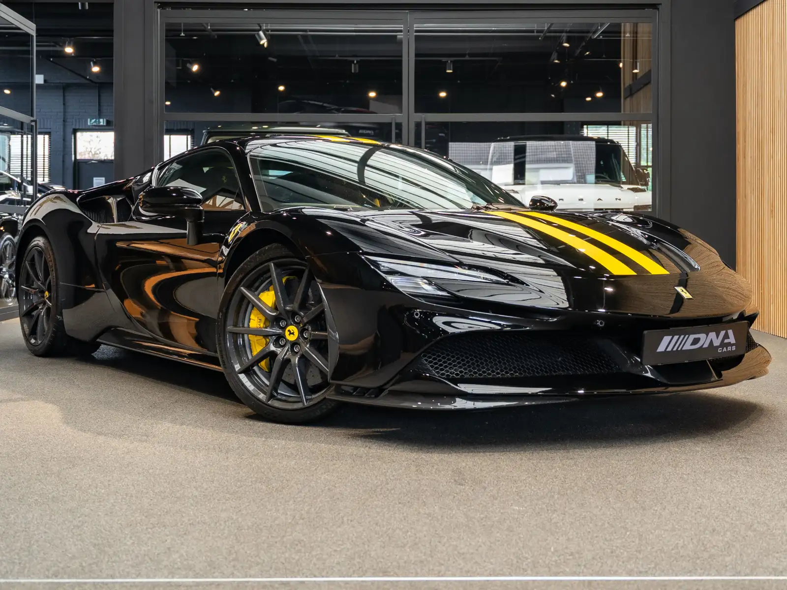 Ferrari Full Carbon Lift 4.0 V8 Stradale Carbon Racing Sea