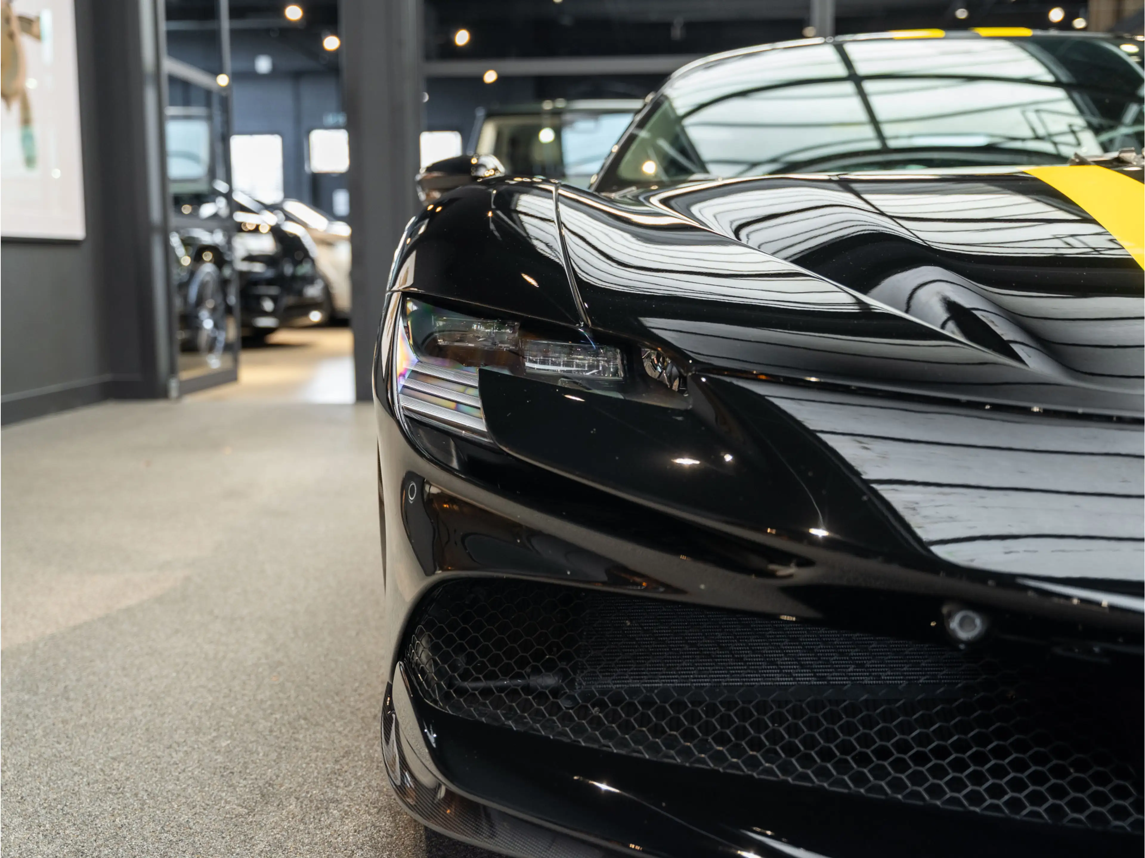 Ferrari SF90 Stradale Full Carbon Lift 4.0 V8 Stradale Carbon Racing Sea — photo 37