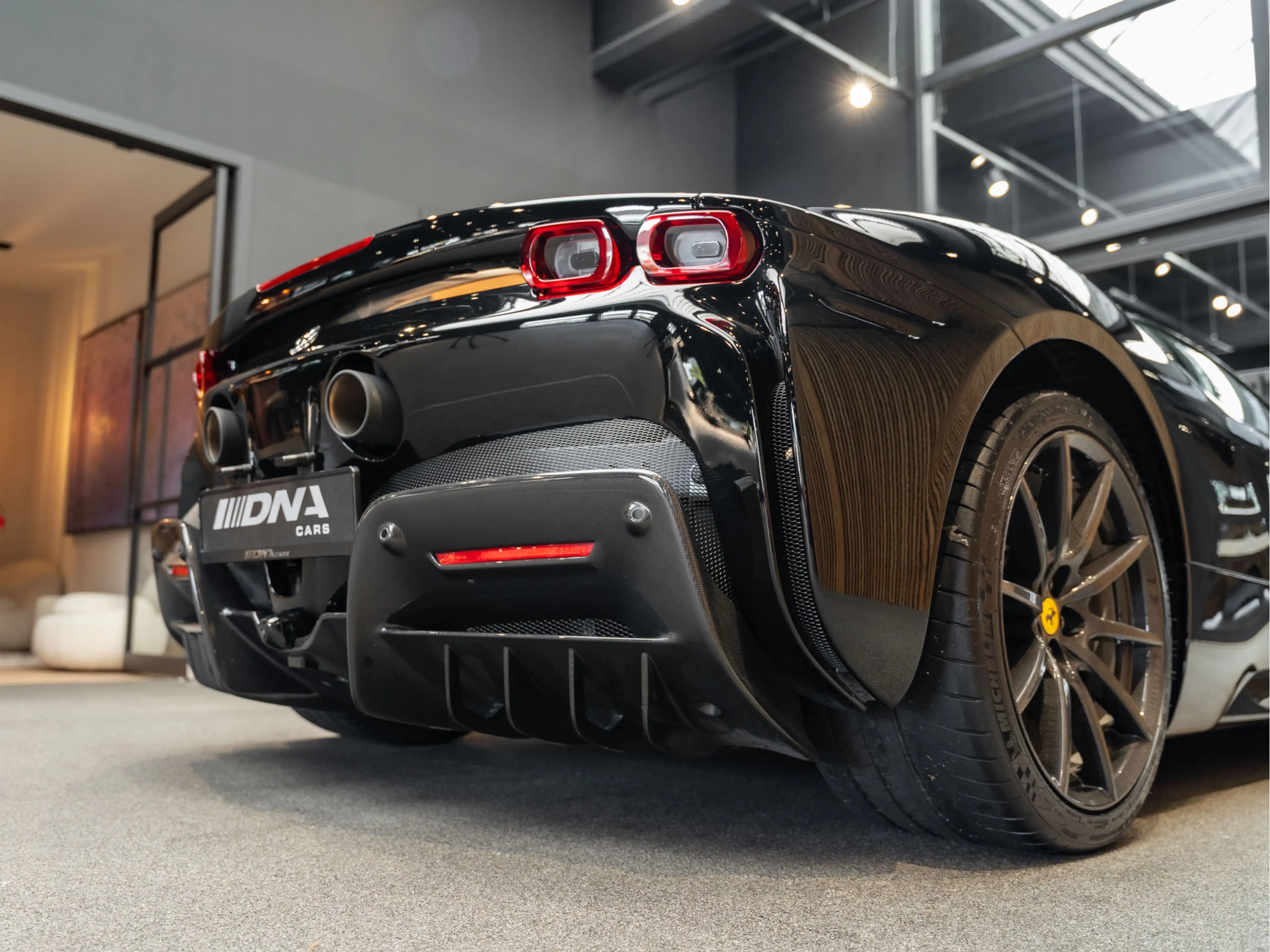 Ferrari SF90 Stradale Full Carbon Lift 4.0 V8 Stradale Carbon Racing Sea — photo 35