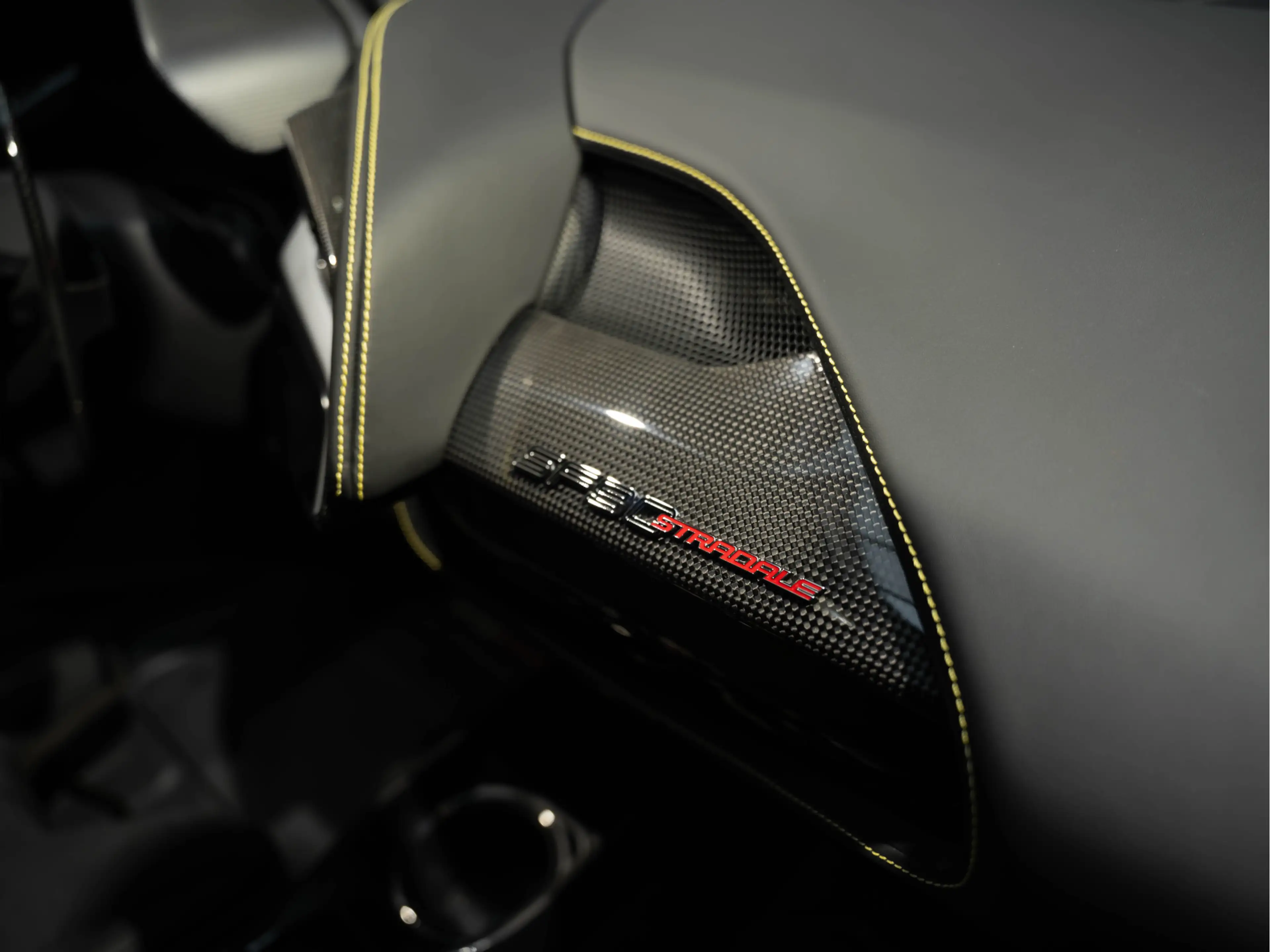 Ferrari SF90 Stradale Full Carbon Lift 4.0 V8 Stradale Carbon Racing Sea — photo 8