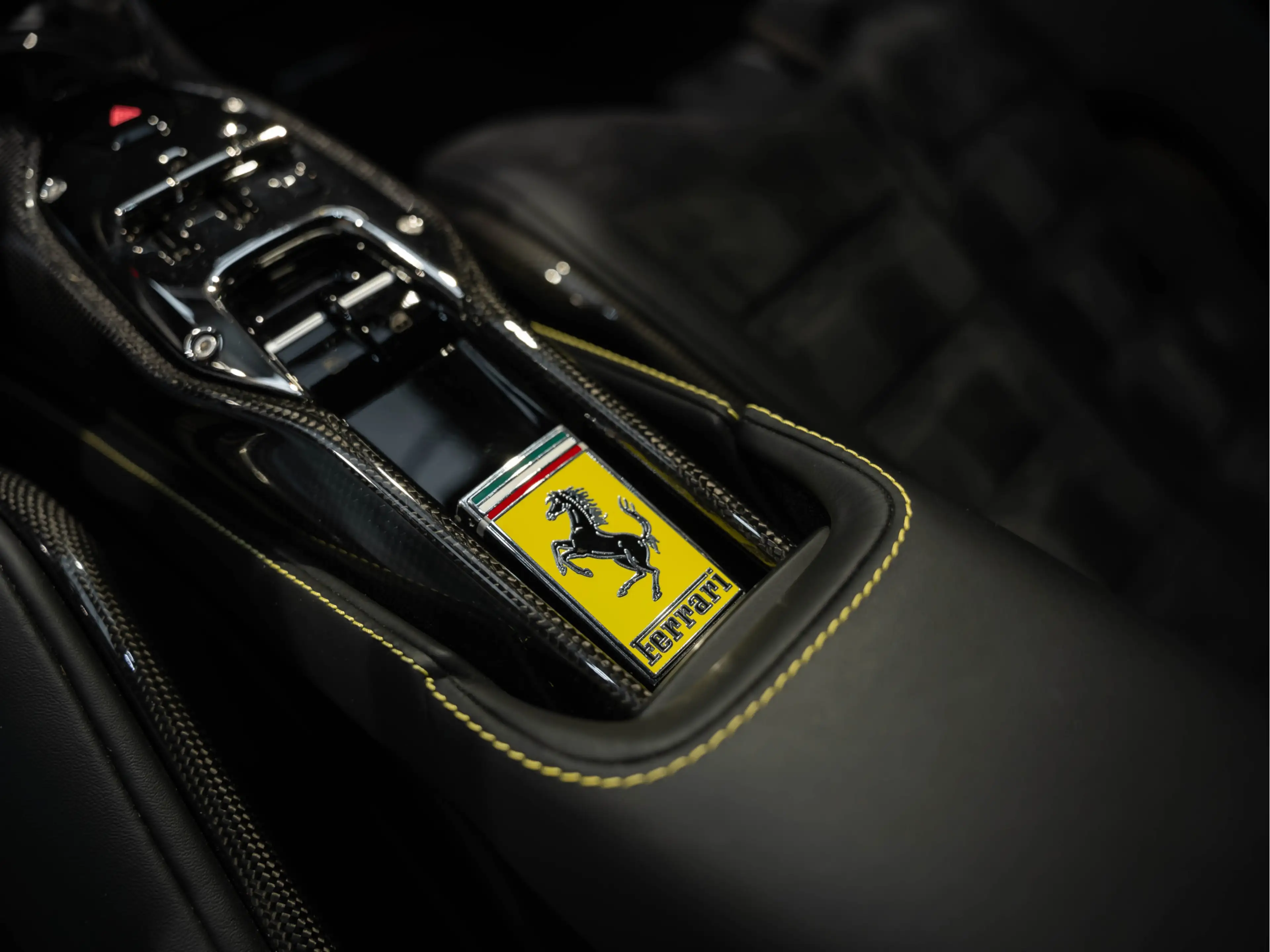 Ferrari SF90 Stradale Full Carbon Lift 4.0 V8 Stradale Carbon Racing Sea — photo 11