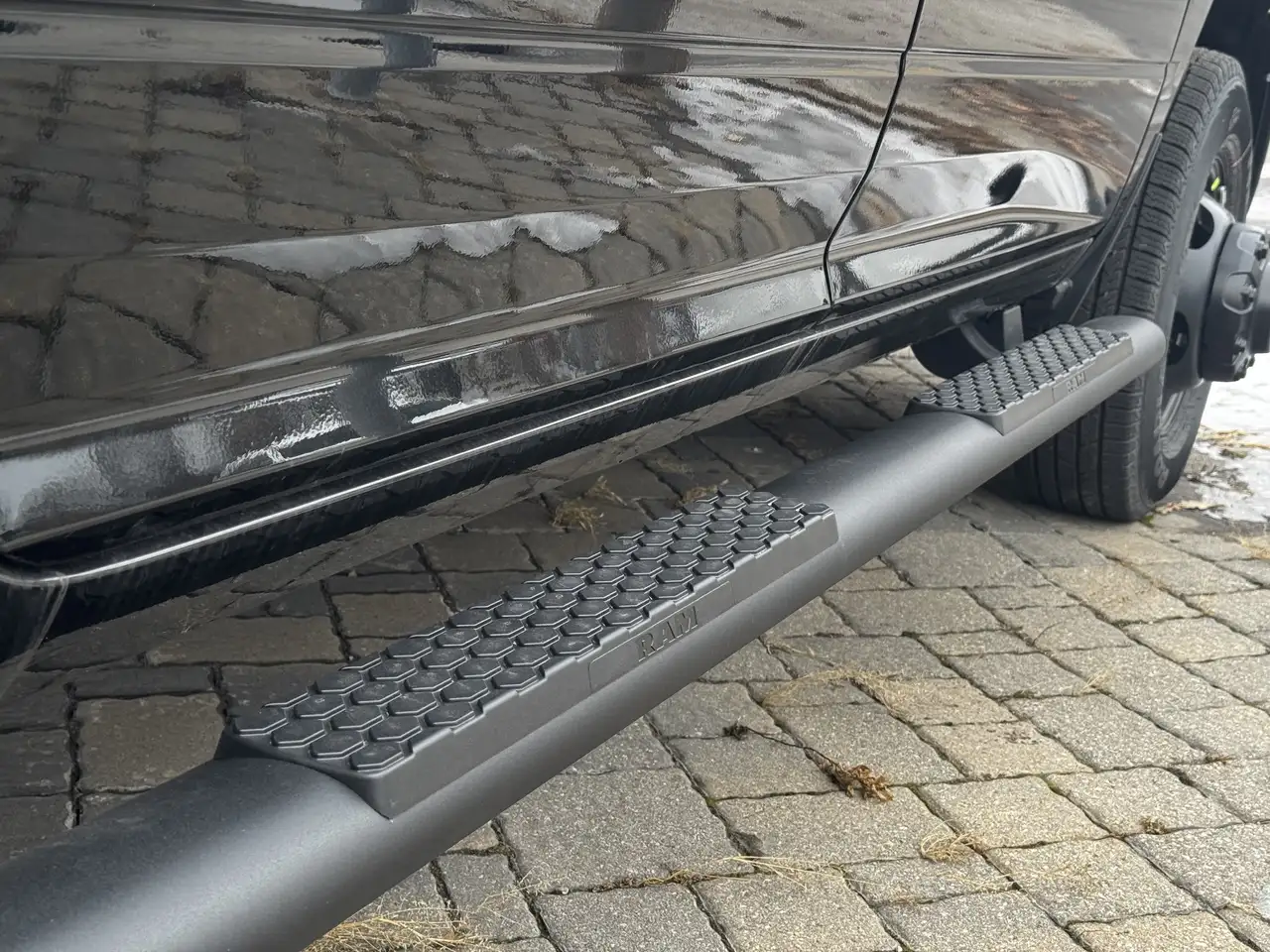 RAM 3500 снимка RAM 3500
