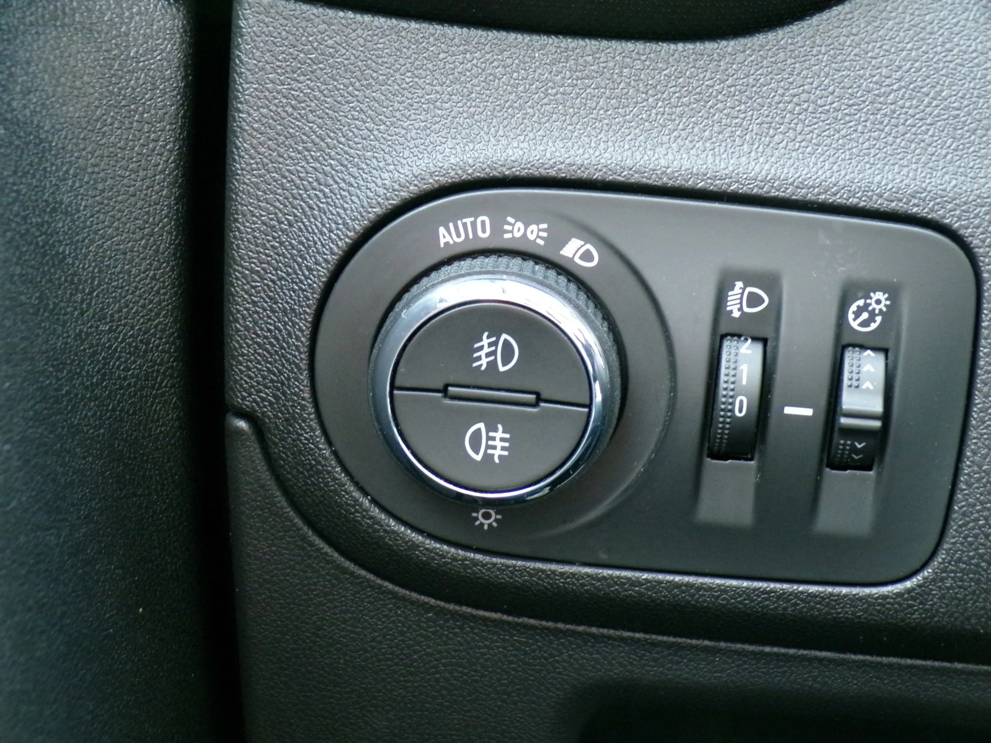 Opel Crossland X 1.2 Turbo Innovation|AUT|CAM|Nav|Cruise|PDC — photo 15
