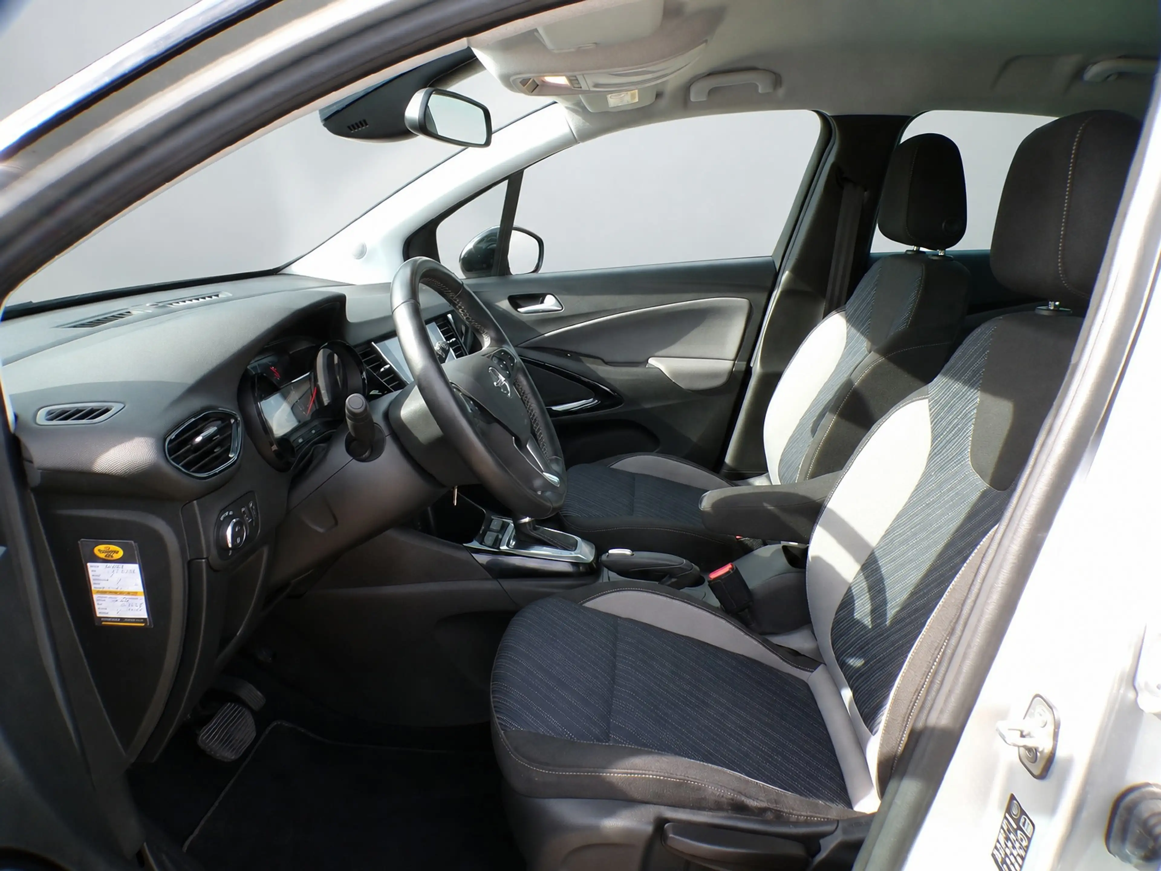 Opel Crossland X 1.2 Turbo Innovation|AUT|CAM|Nav|Cruise|PDC — photo 6