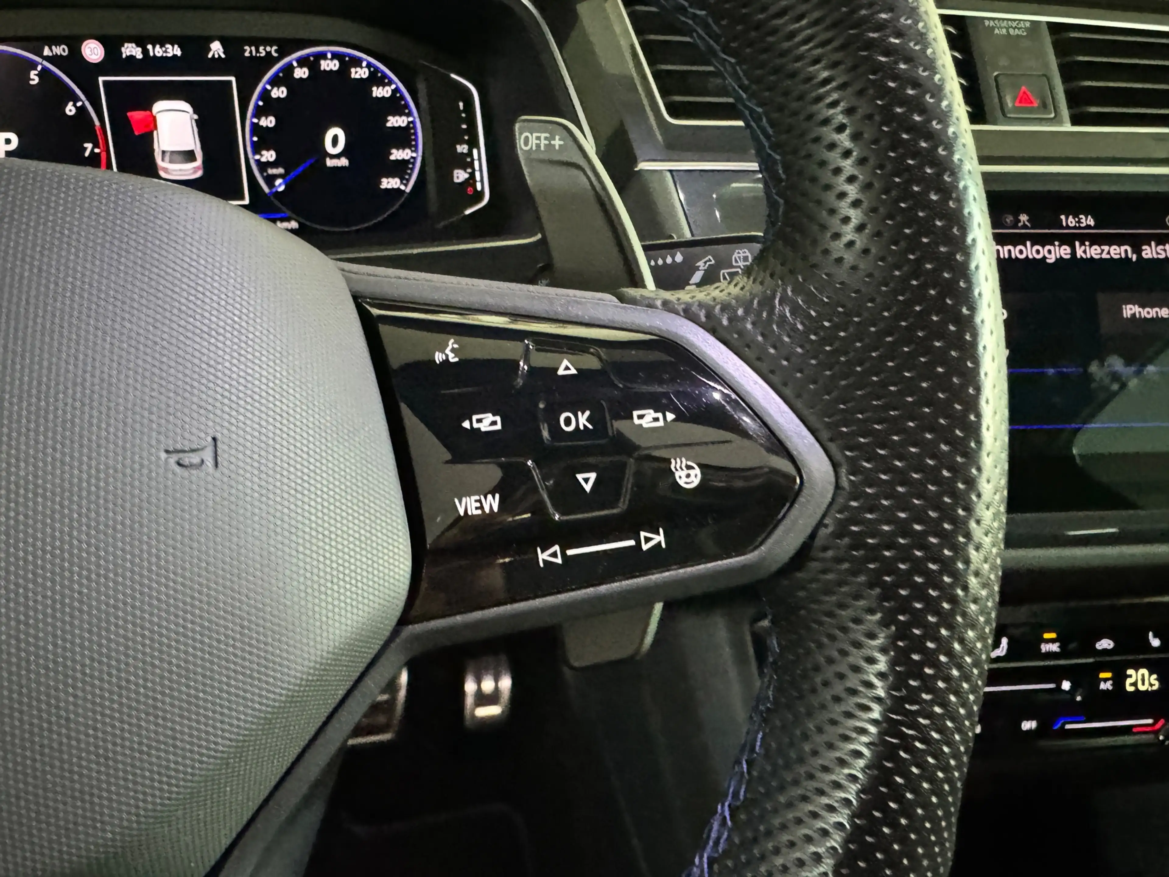 Volkswagen Tiguan 2.0 TSI R 75 Edition 4Motion Pano|Maxton|Volleder| — photo 13