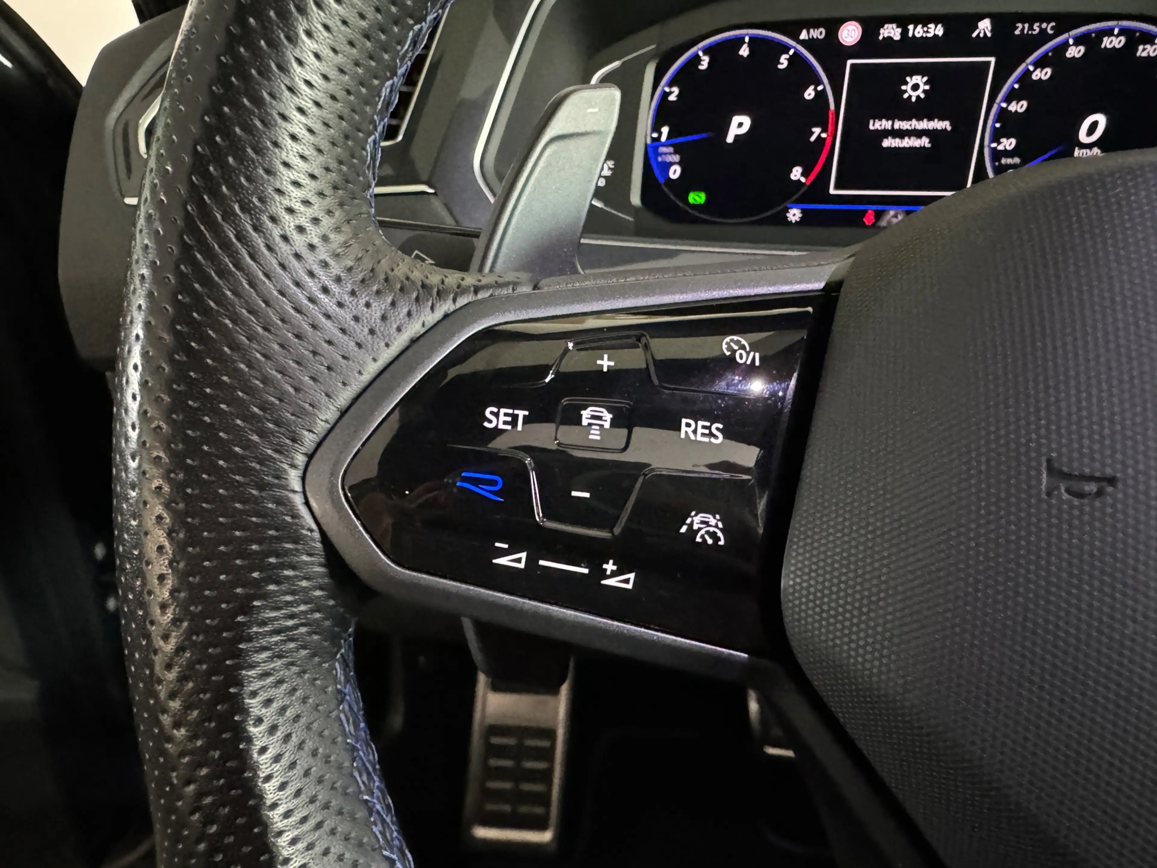 Volkswagen Tiguan 2.0 TSI R 75 Edition 4Motion Pano|Maxton|Volleder| — photo 12