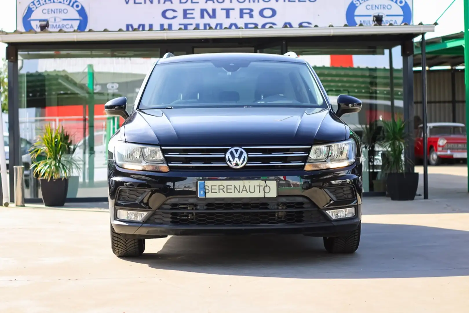 Volkswagen Tiguan Todoterreno Automático de 5 Puertas Negro - 2