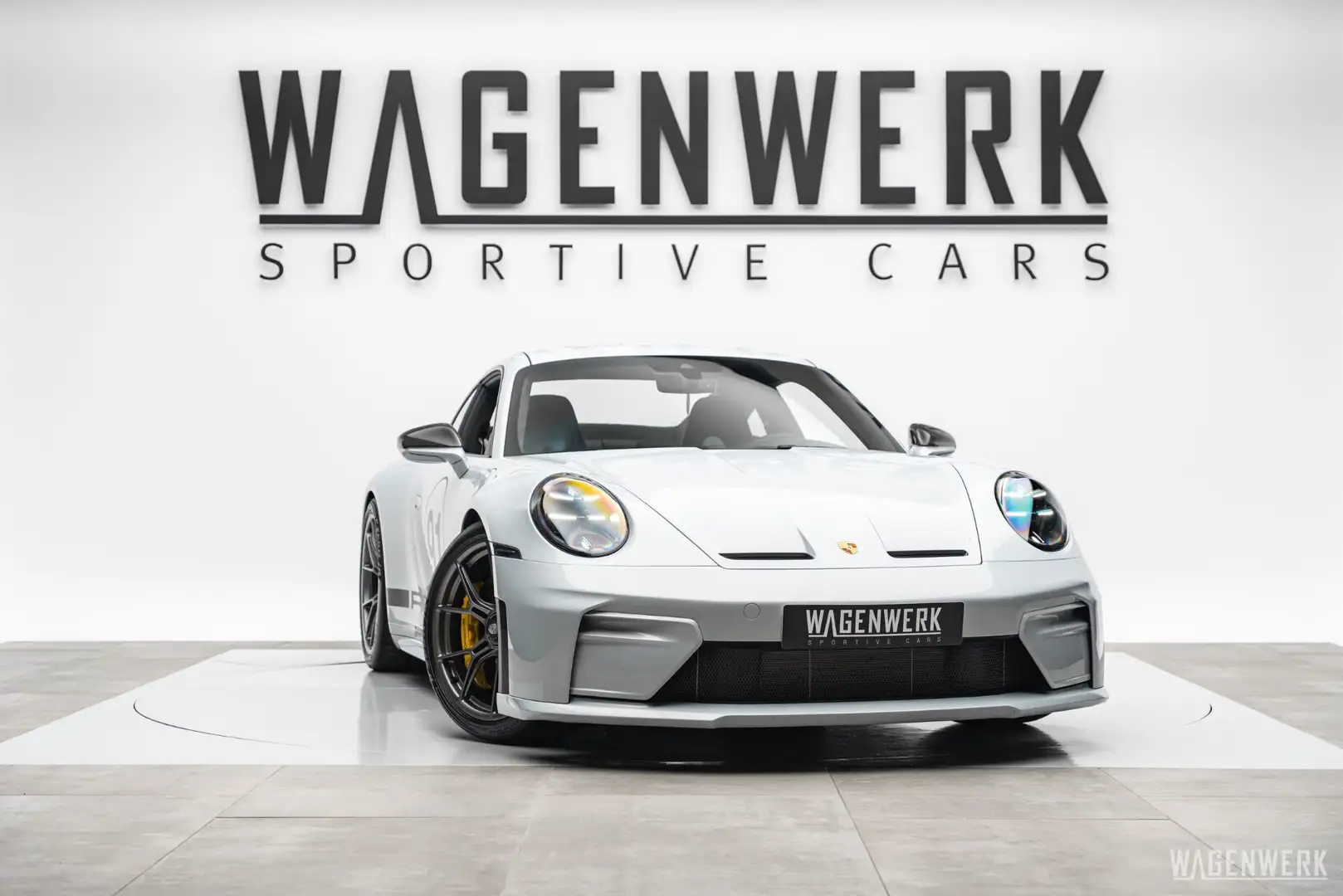 Porsche 911 992.2 GT3 Touring PDK PCCB LIFT CARBON SCHALENSIT Grau - 1