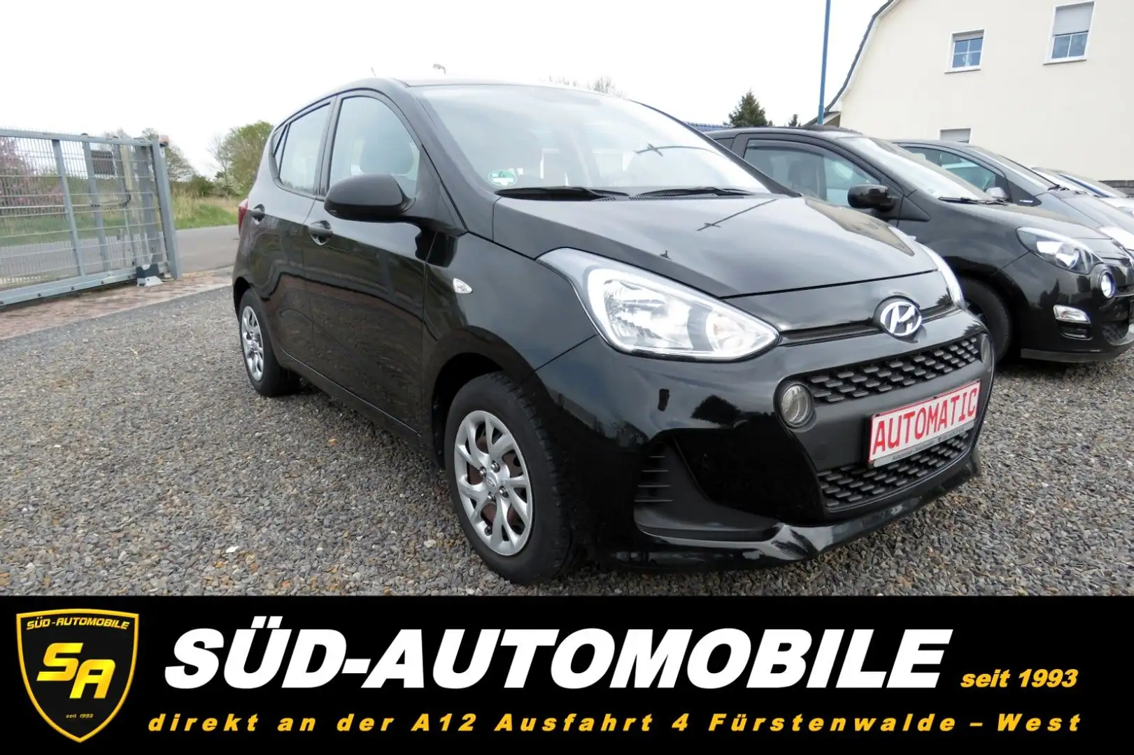 Hyundai i10 Select Automatik Klima 4-türig TÜV Neu !!! Noir - 1