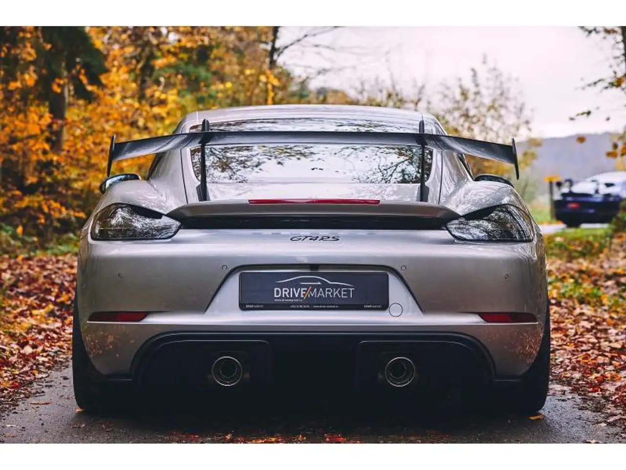 GT4 RS Weissach