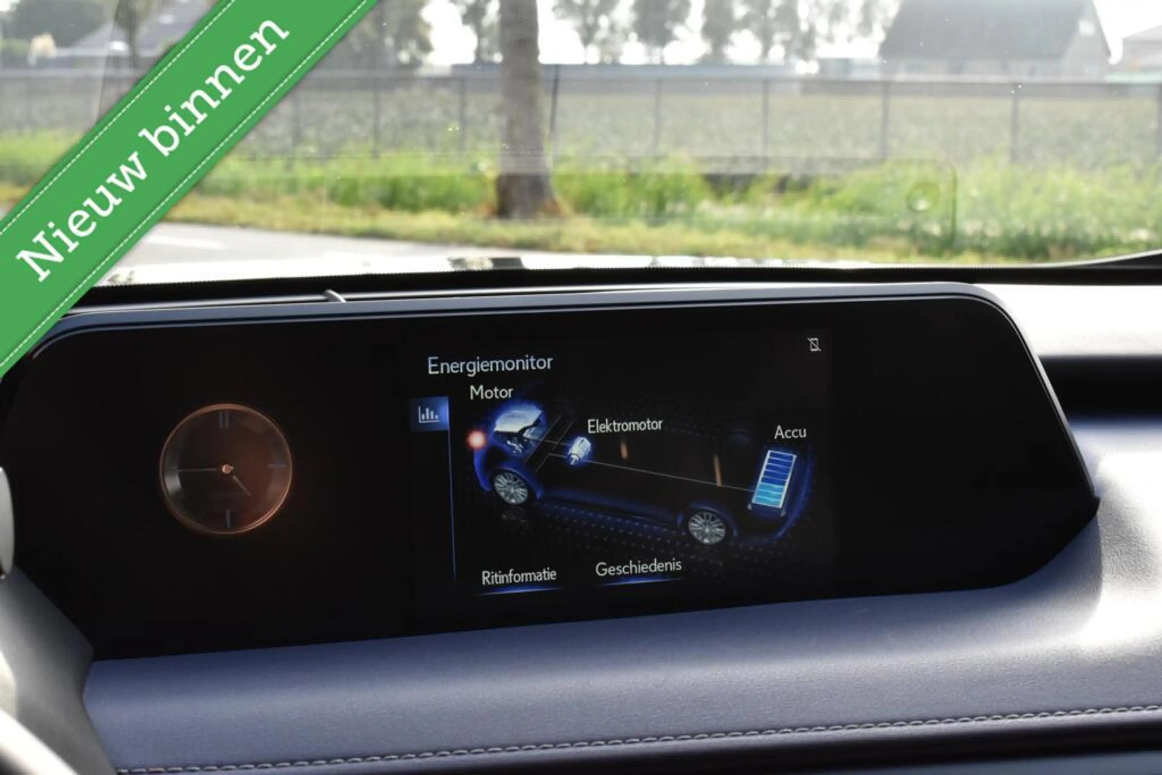 Lexus UX 250h Midnight Edition ACC/BLIND SPOT/ELEK. A KLEP/ETC.! — photo 16