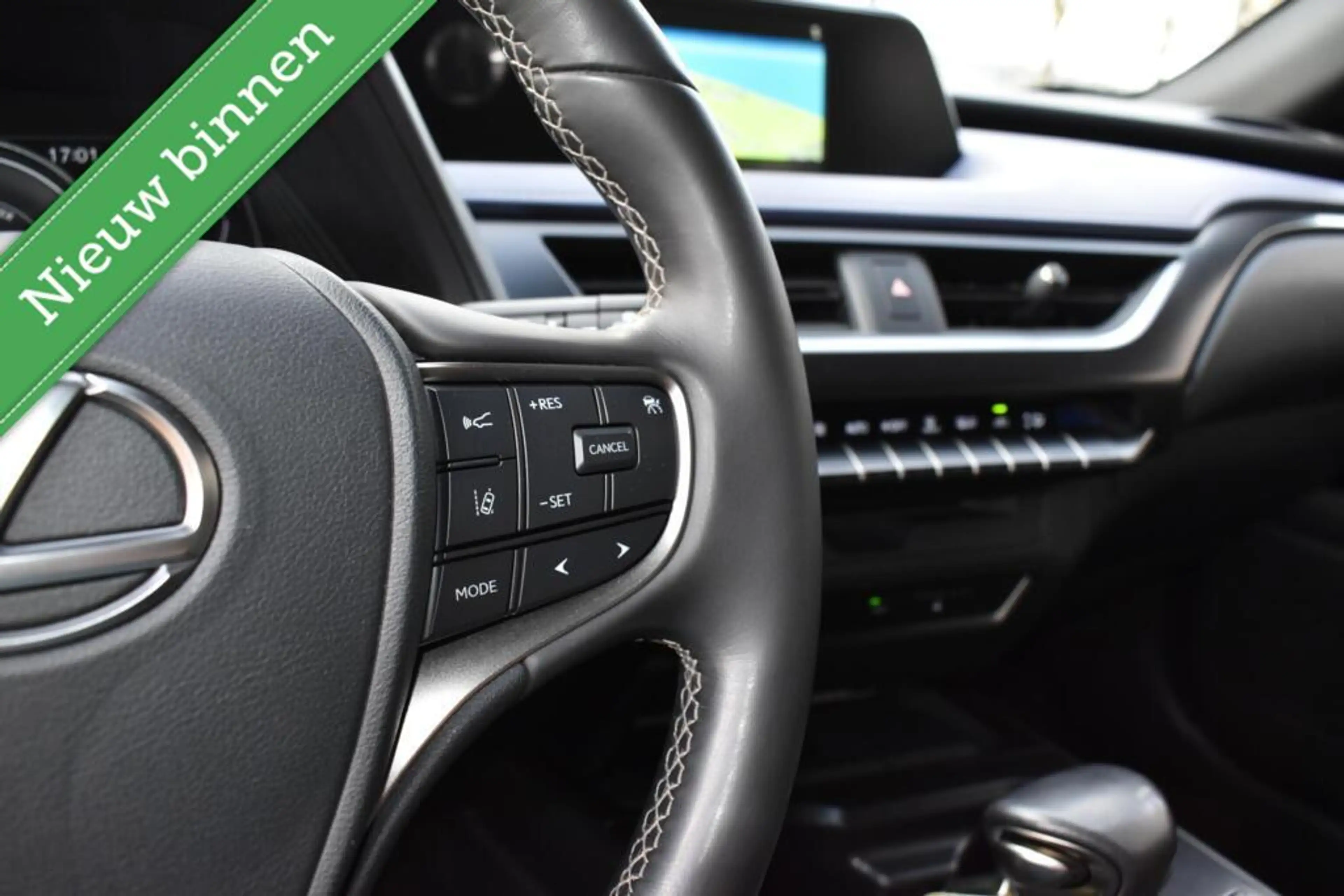 Lexus UX 250h Midnight Edition ACC/BLIND SPOT/ELEK. A KLEP/ETC.! — photo 22