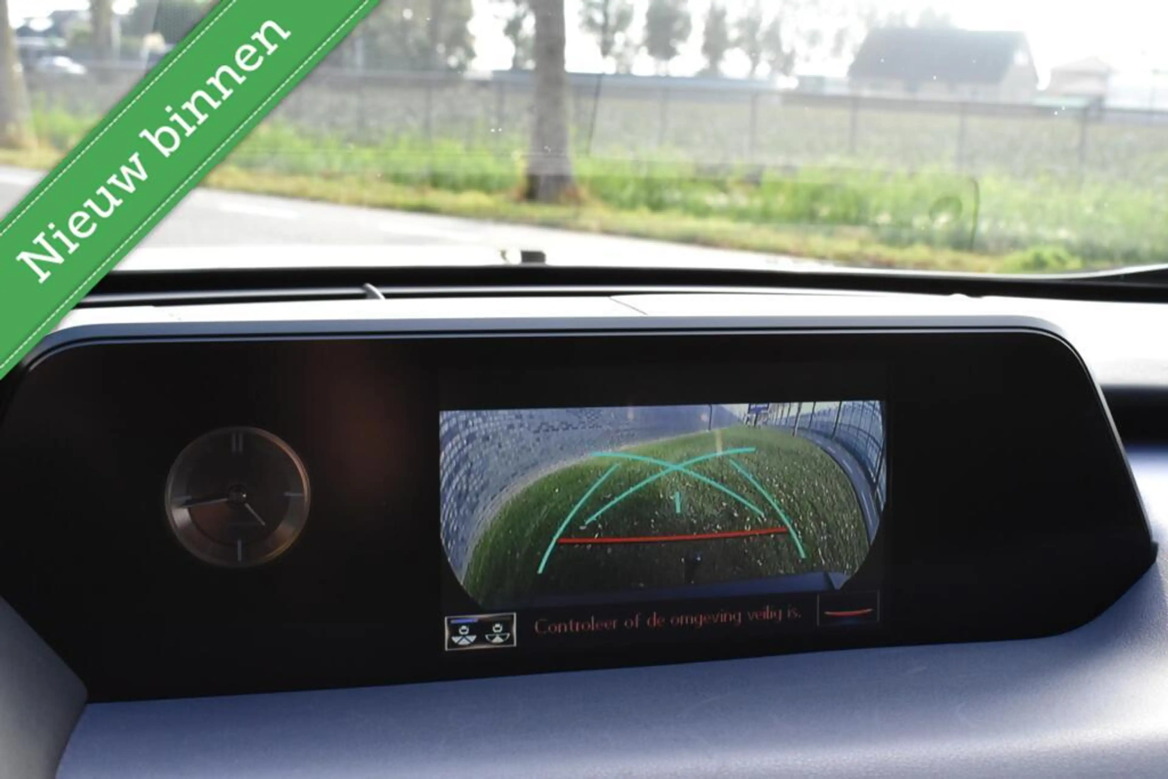 Lexus UX 250h Midnight Edition ACC/BLIND SPOT/ELEK. A KLEP/ETC.! — photo 13