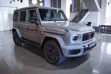Linea Exclusive Interior 4Matic Speedshift TCT 9G
