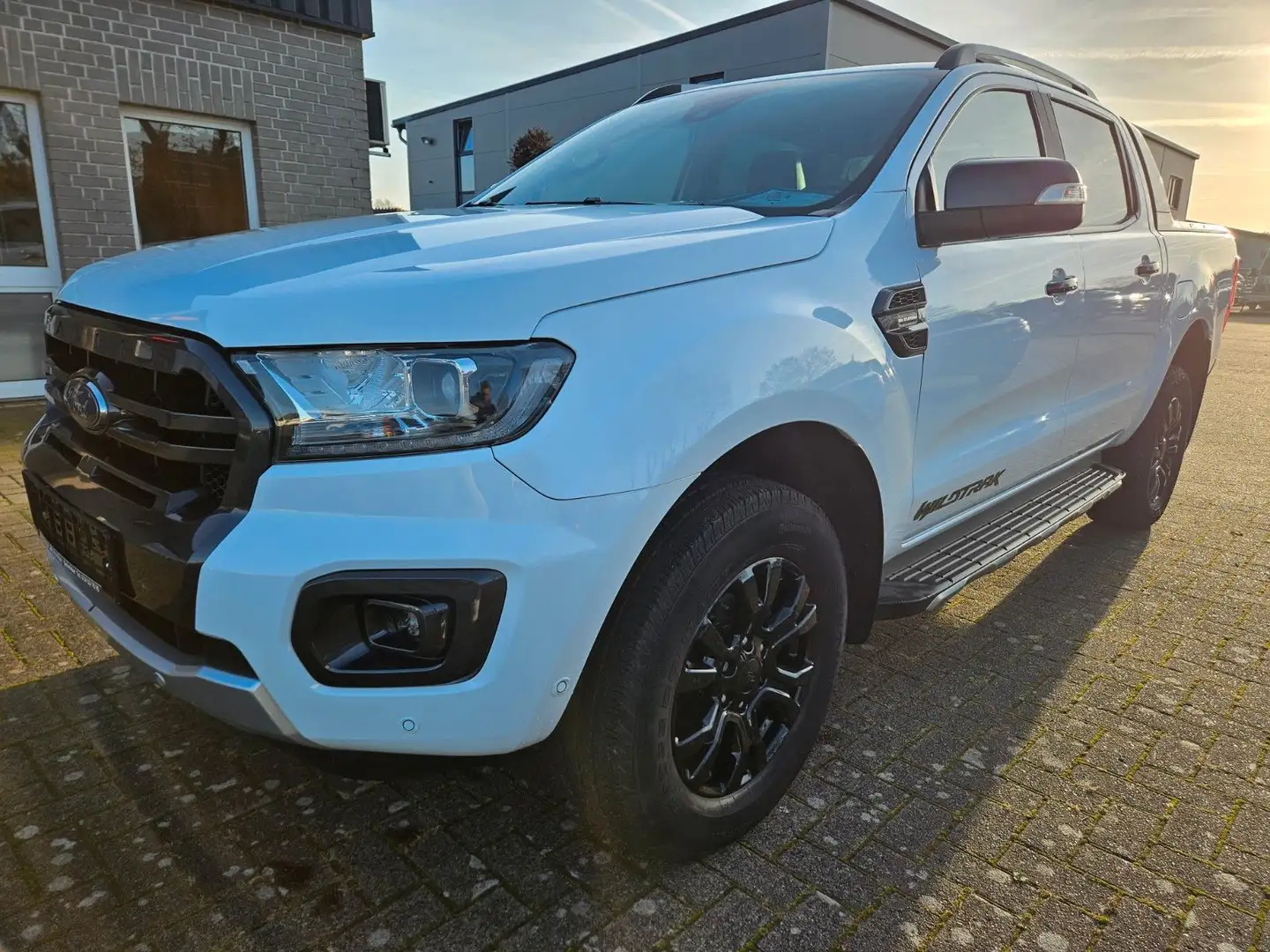 Ford Ranger Wildtrak Doka 4x4 AHK KAM STDHZG Weiß - 1