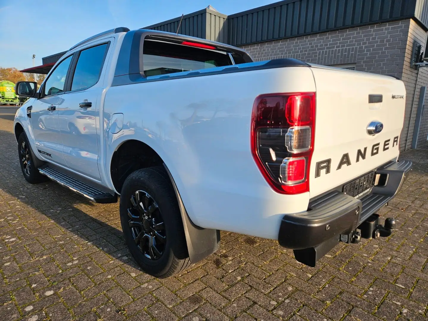 Ford Ranger Wildtrak Doka 4x4 AHK KAM STDHZG Weiß - 2