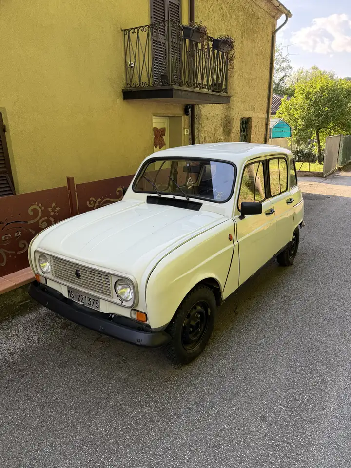 Renault R 4 R4 5p 956 TL, foto 2