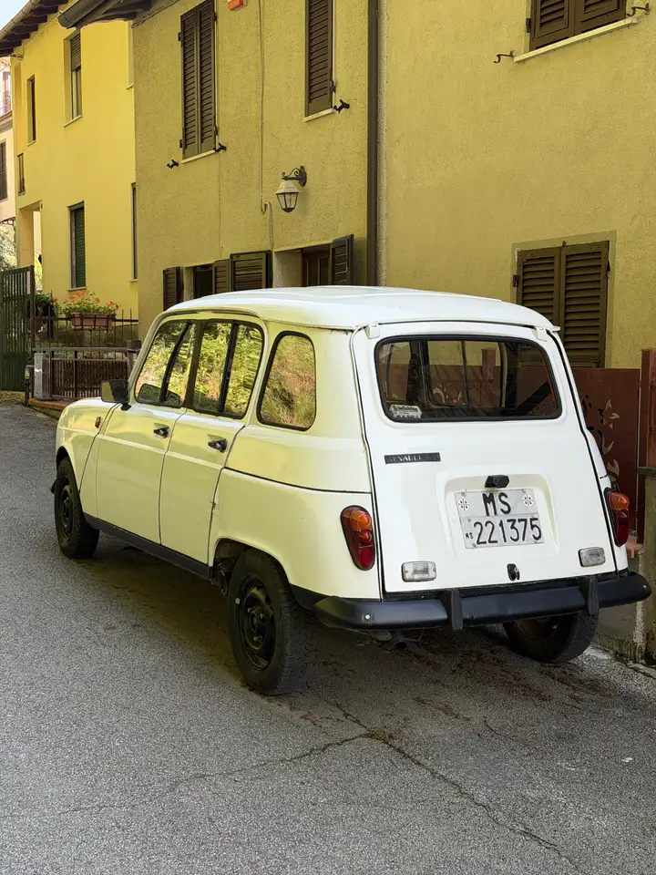 Renault R 4 R4 5p 956 TL, foto 3