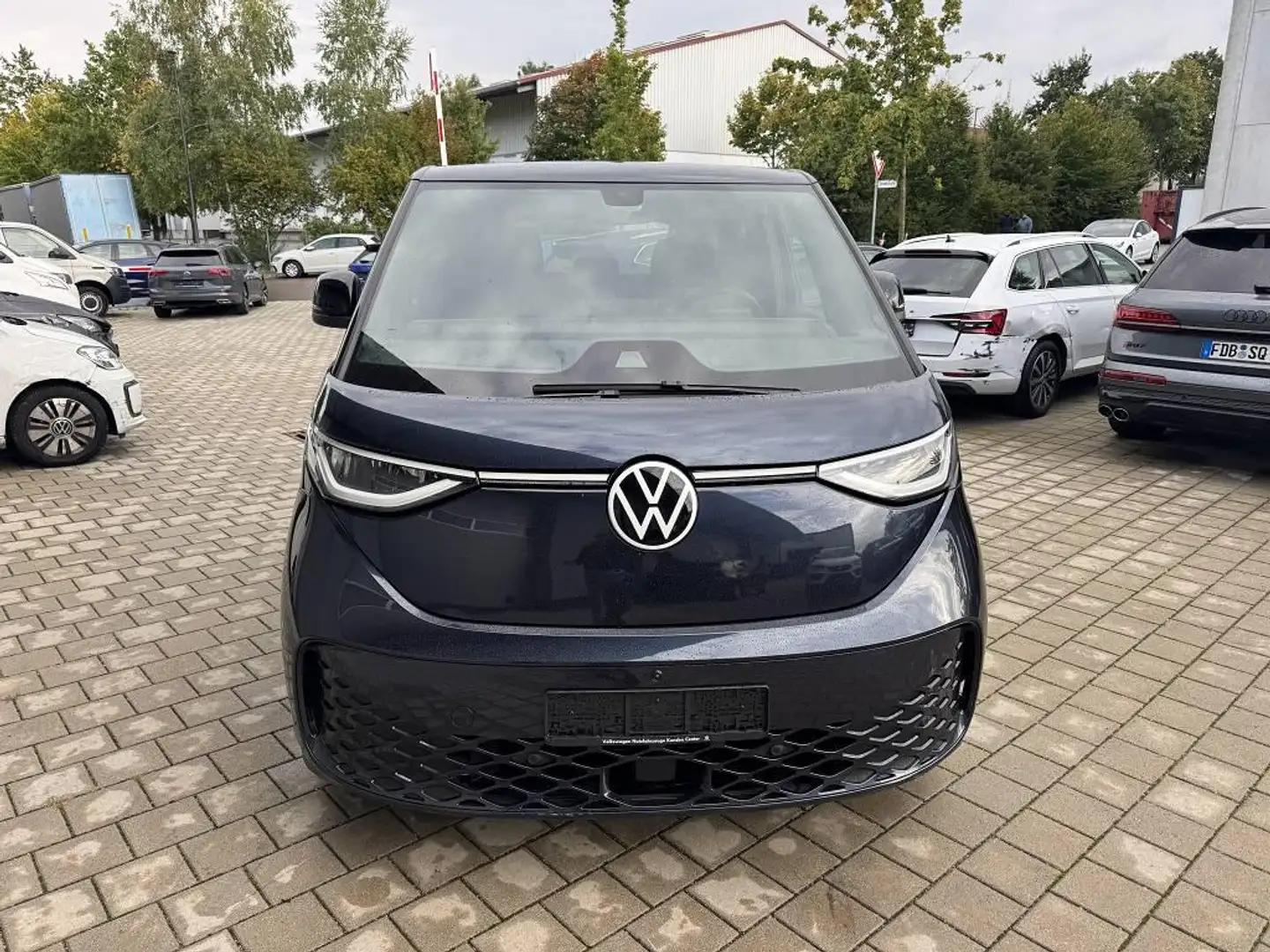 Volkswagen ID. Buzz *TOP-Ausstattung* 84 kWh Blau - 2