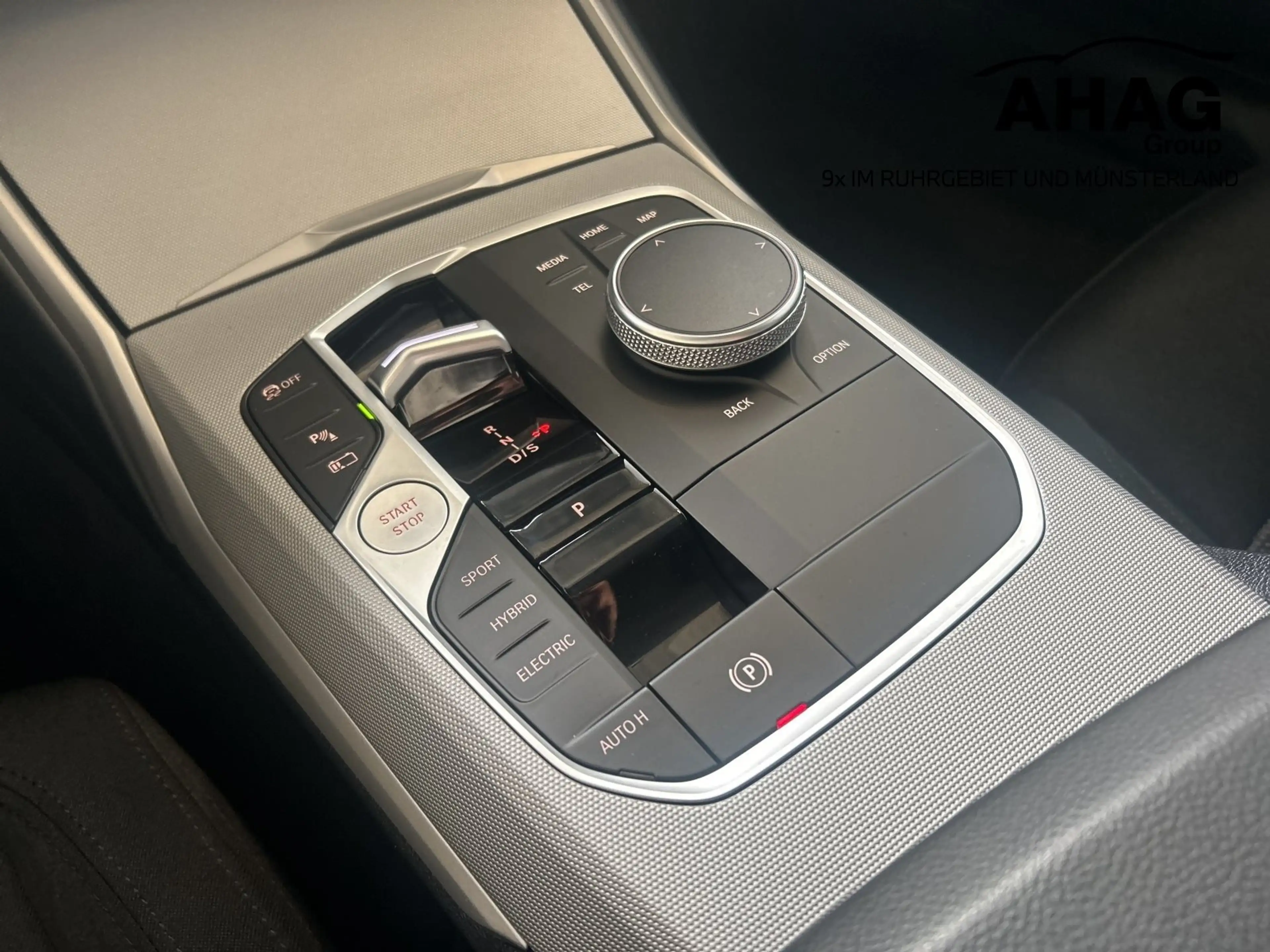 BMW 320 e Touring | HIFI | Stop&Go | Parking Assistant — photo 10