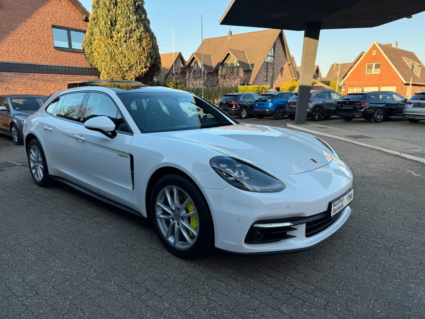 Porsche Panamera Sport Turismo 4 E-Hybrid HUD Pano Voll Wit - 2