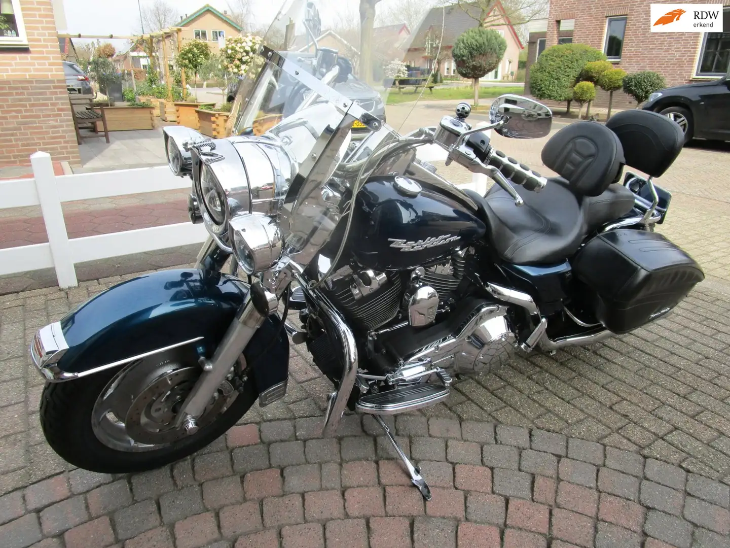 Harley-Davidson Road King Tour 88 FLHRSI Custom nieuwe motor Azul - 1