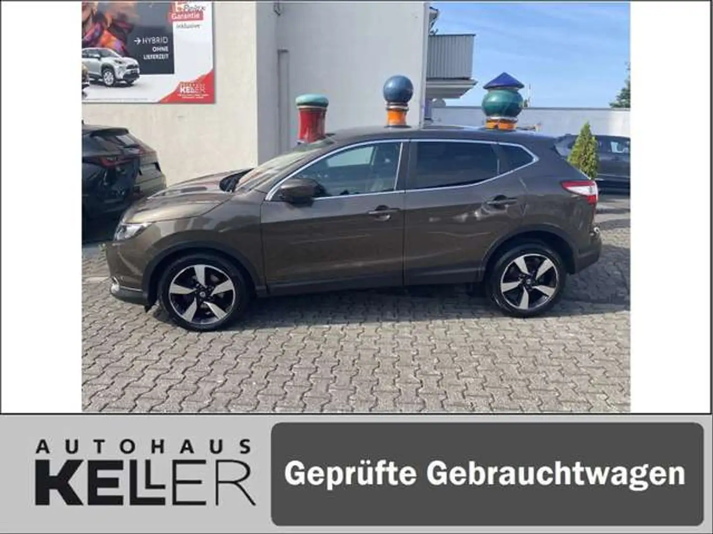 Nissan Qashqai Qashqai 1.2 DIG-T N-Connecta NAV*SHZ*GARANTIE Braun - 2