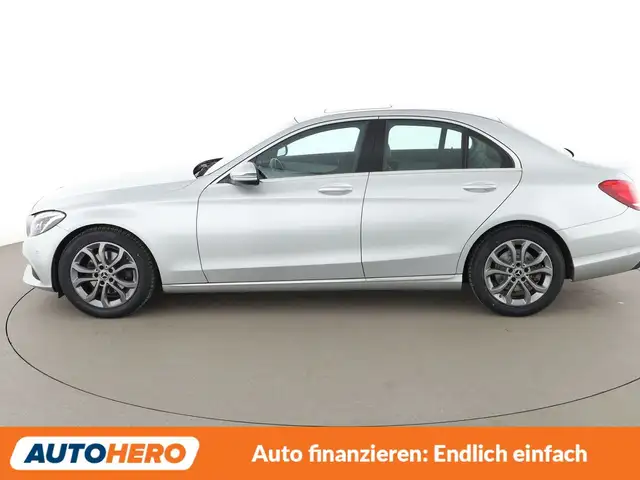 Mercedes-Benz C-Class view 3