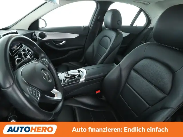 Mercedes-Benz C-Class view 10