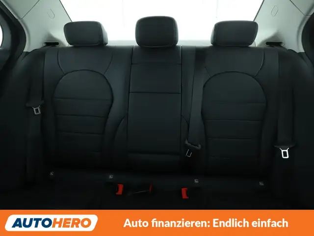Mercedes-Benz C-Class view 16