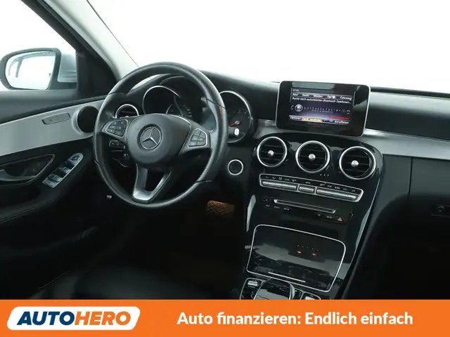 Mercedes-Benz C-Class view 13