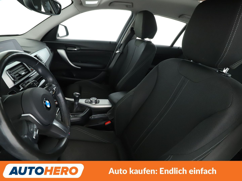 BMW 118 118i Sport Line Aut.*NAVI*LED*TEMPO*PDC*SHZ* — photo 10