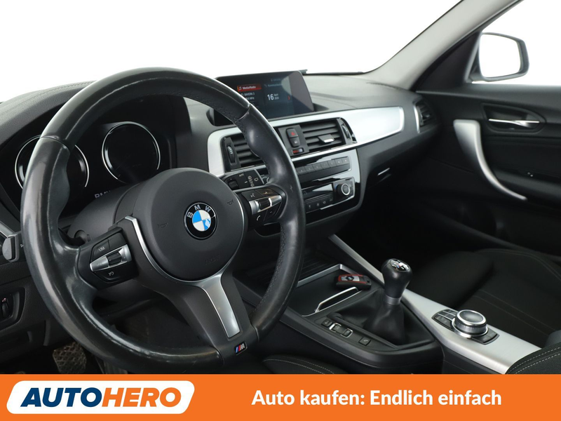 BMW 118 118i Sport Line Aut.*NAVI*LED*TEMPO*PDC*SHZ* — photo 11