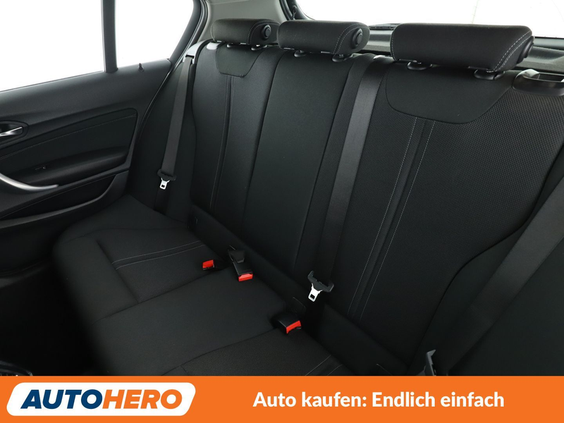 BMW 118 118i Sport Line Aut.*NAVI*LED*TEMPO*PDC*SHZ* — photo 14