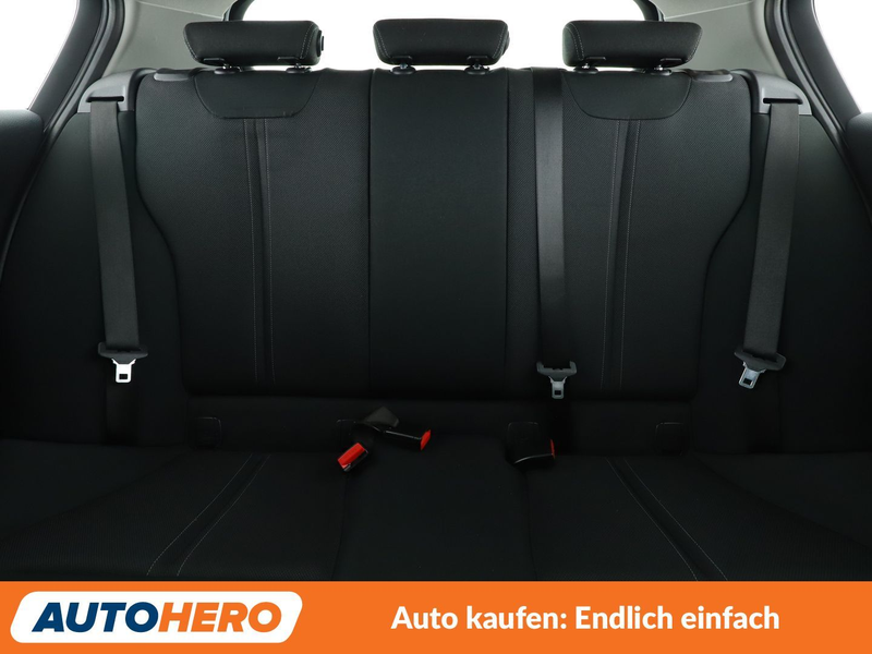 BMW 118 118i Sport Line Aut.*NAVI*LED*TEMPO*PDC*SHZ* — photo 15
