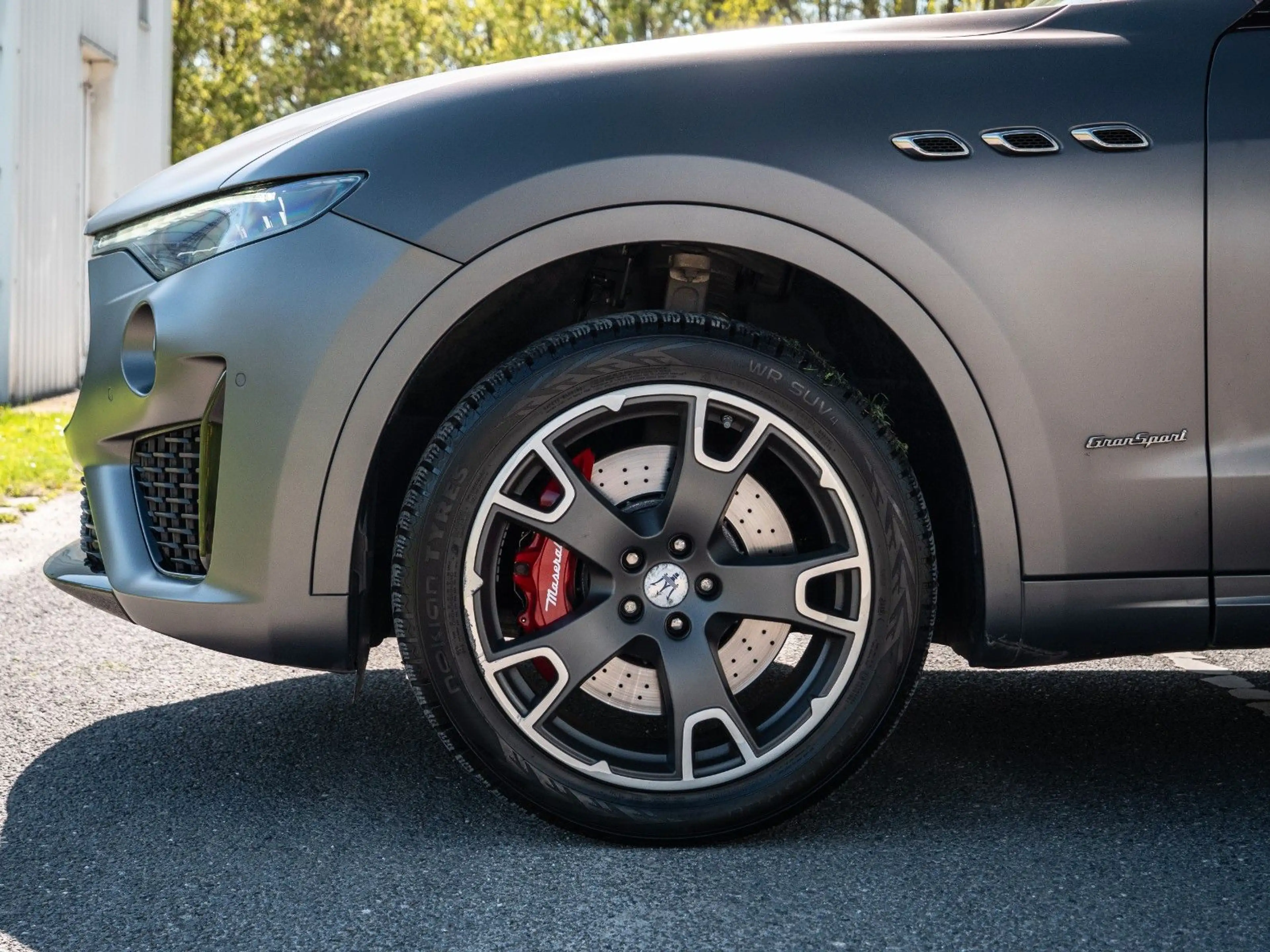 Maserati Levante S Q4 GranSport .MATRIX-LED.B&W.SHZ.20" — photo 11