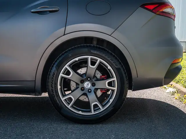 Maserati Gransport view 12